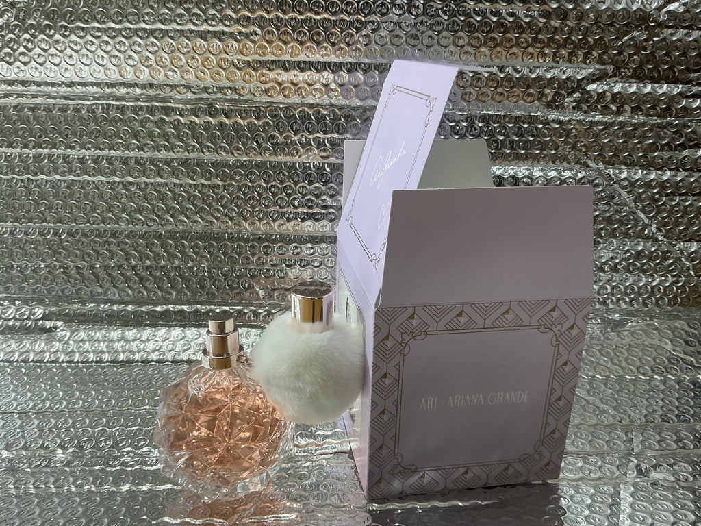 Ariana Grande Ari Eau de Parfum 3.4 oz / 100 mL for Women