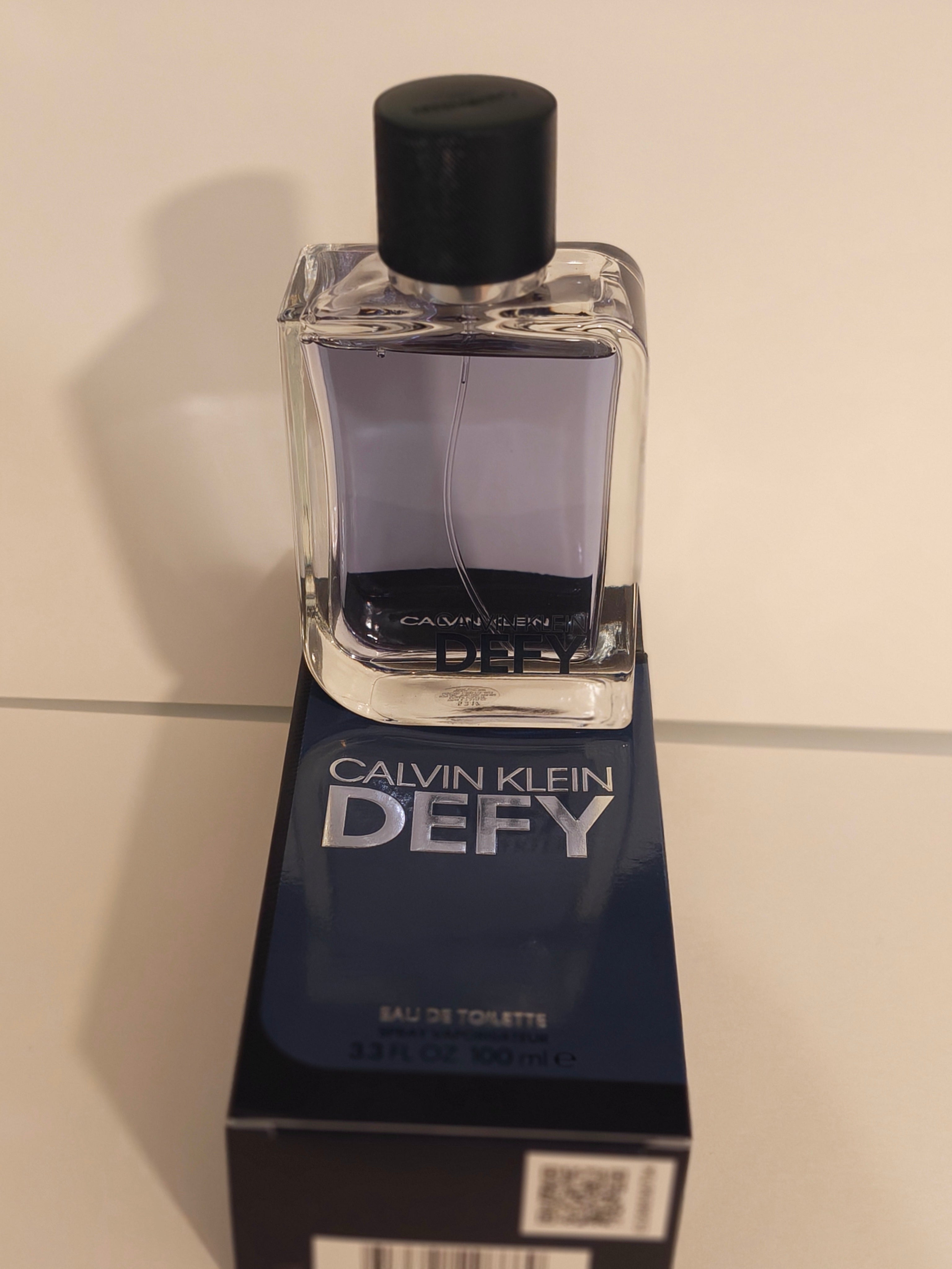 Calvin Klein Defy for Men Eau de Toilette Spray 3.3 oz / 100 ml – New