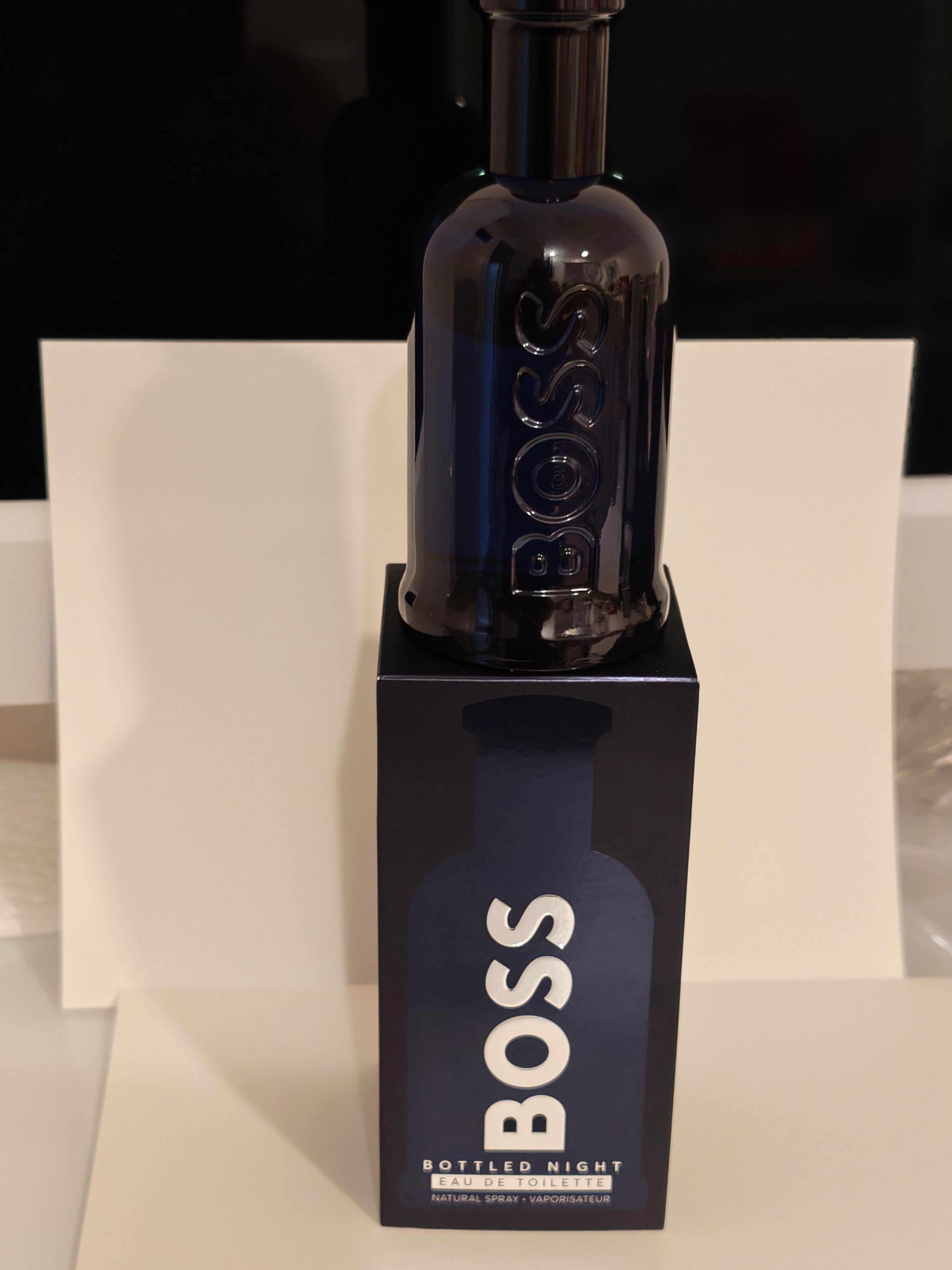 BOSS Bottled Night Eau de Toilette for Men – 6.7 oz / 200 ml EDT Spray